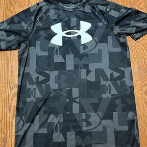 Boys XL Black and Gray Shirt